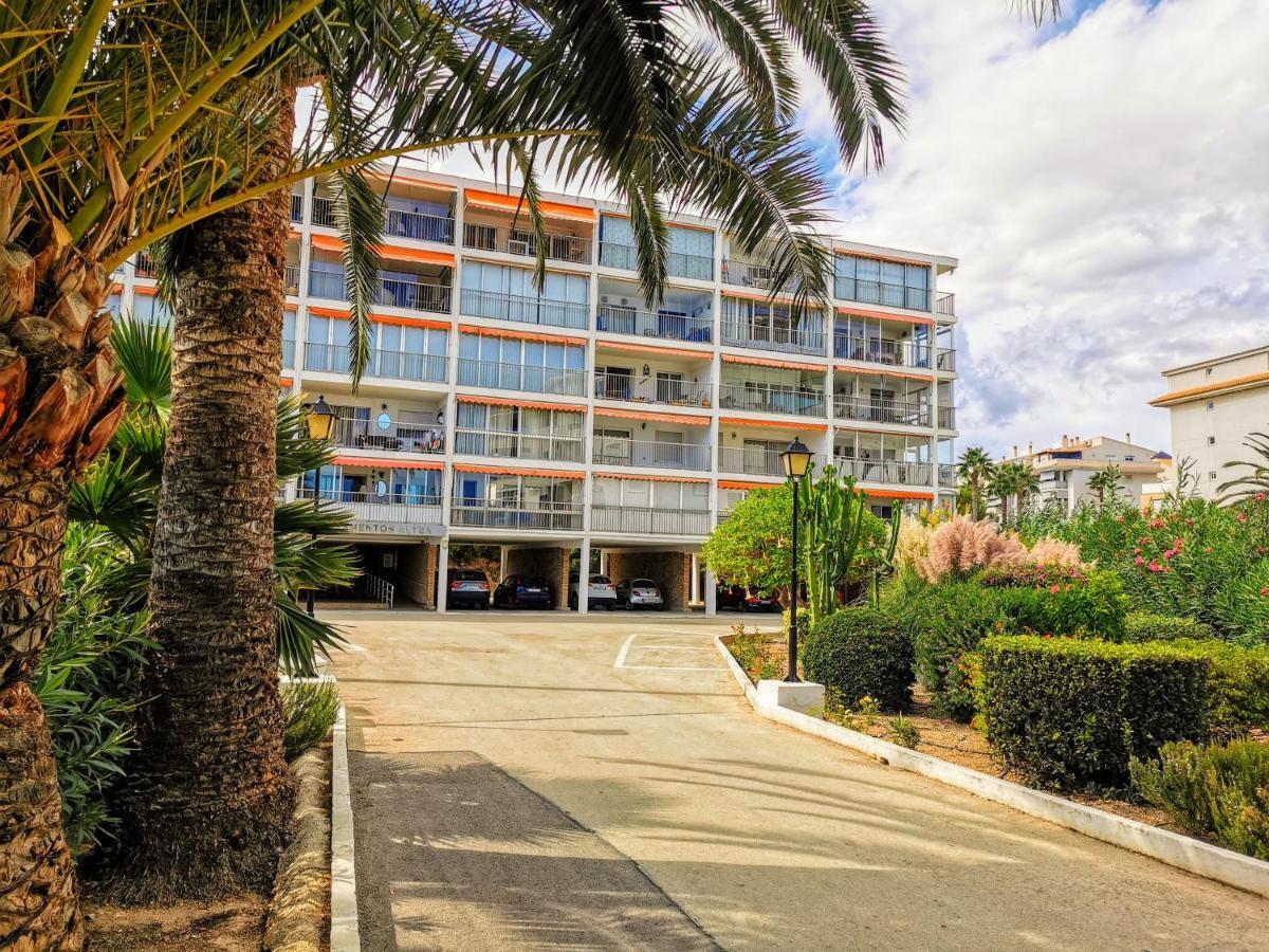 Happy Beachfront Apartment Altea Eksteriør billede